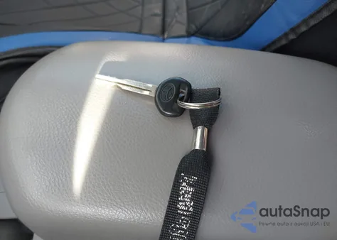 2007 Toyota Rav4 from USA, damaged, VIN JTMBD33VX76023864